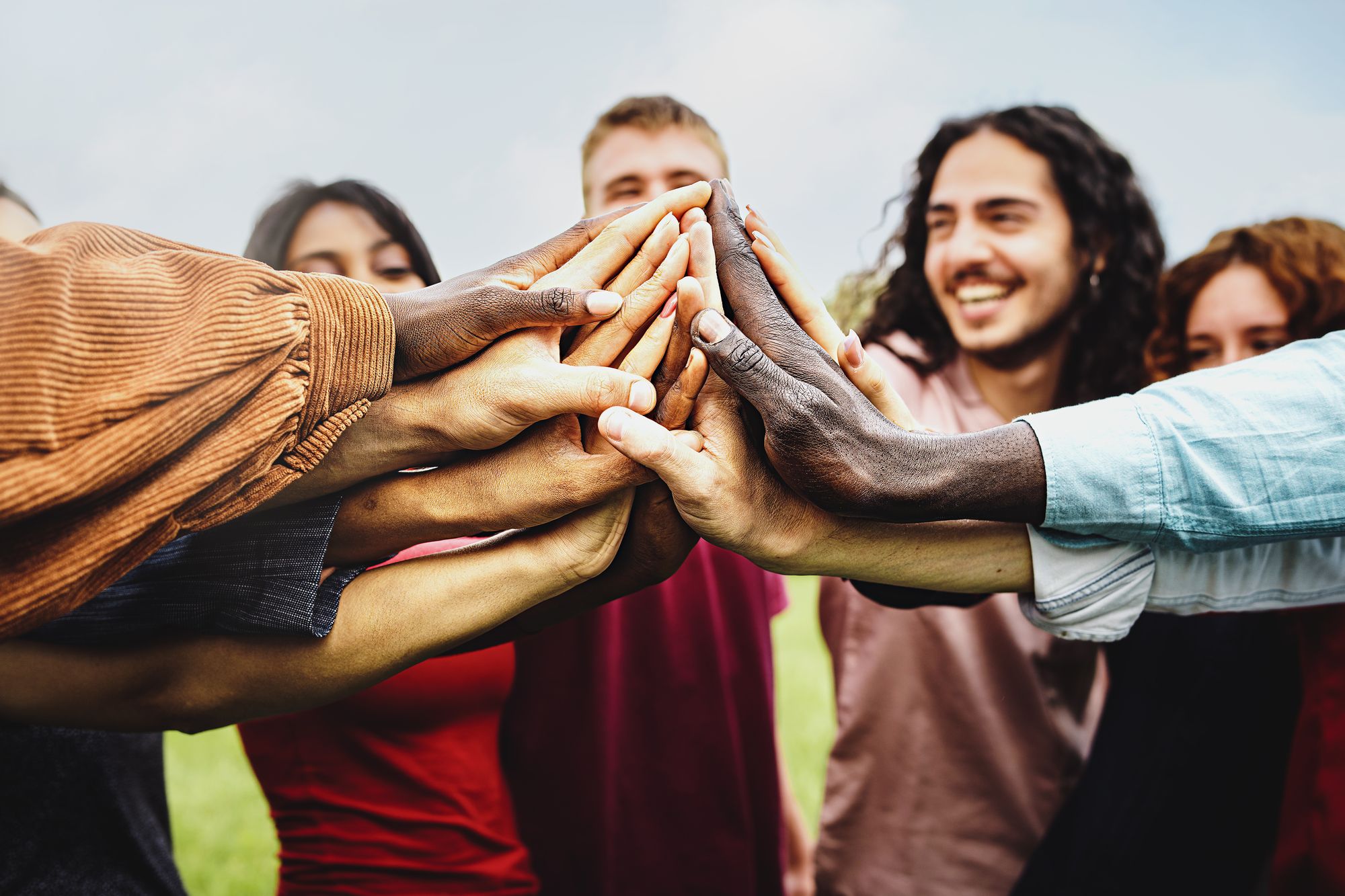 Community Building: Nurturing Your Tribe & Amplifying Your Marketing
